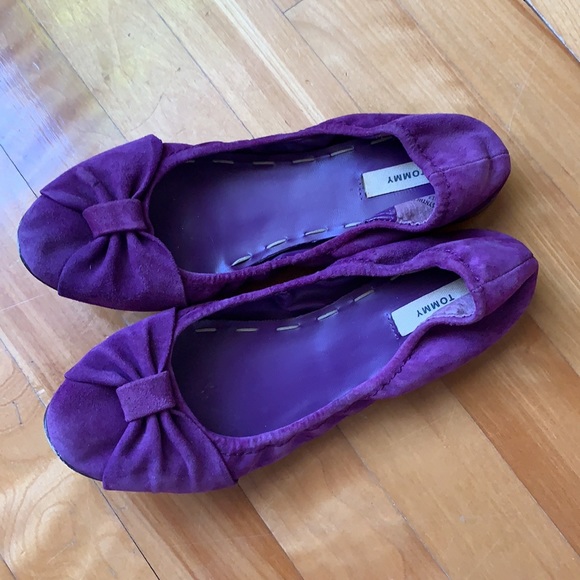 Tommy Purple Leather Flats - Picture 2 of 6